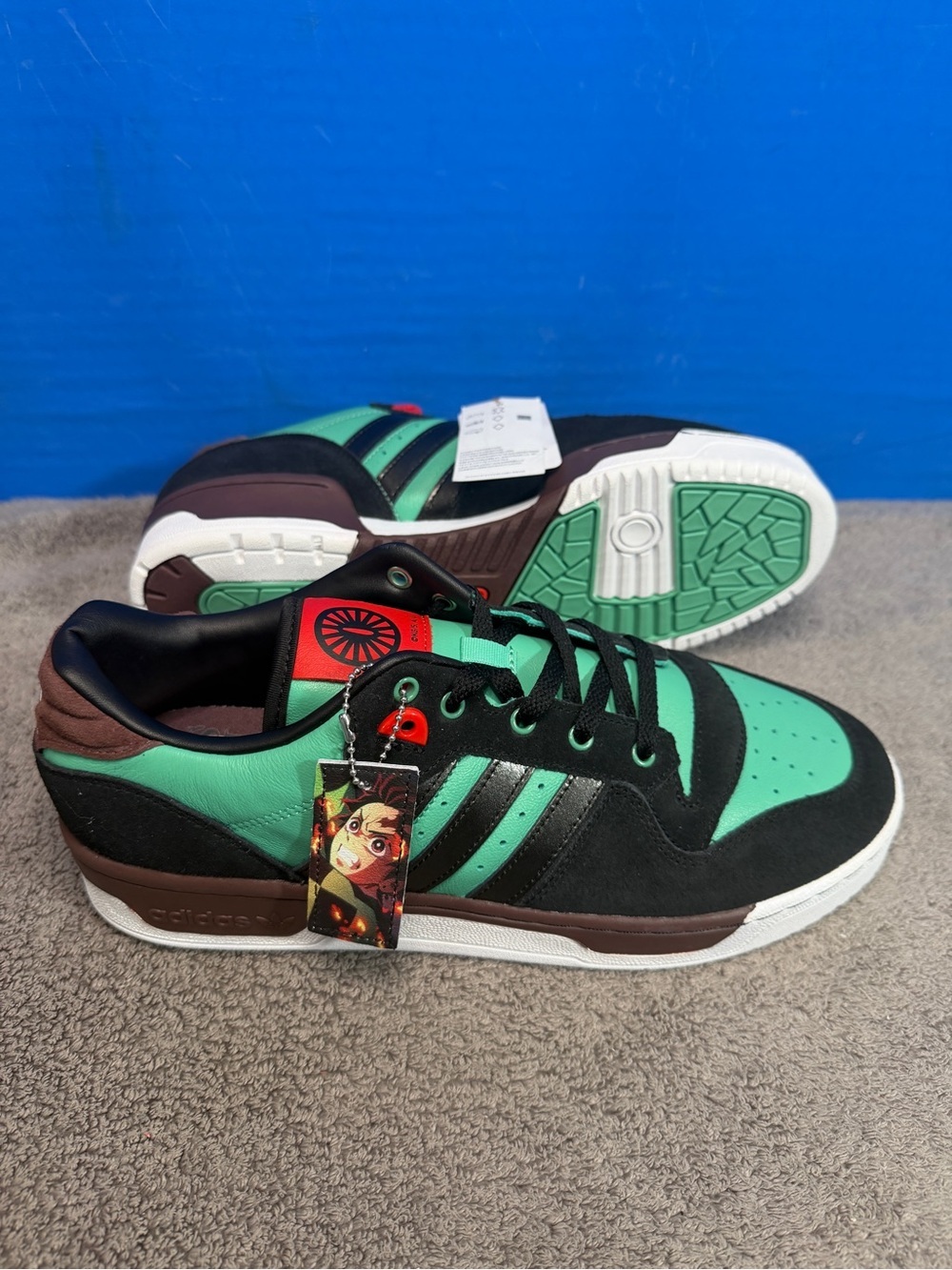 Adidas rivalry low Demon Slayer tajiro
Brand new - Picture 2 of 8